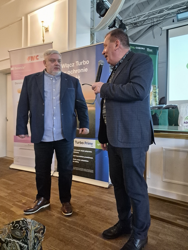Dyrektor SDOO oraz Sławomir Pala Agrocentrum 